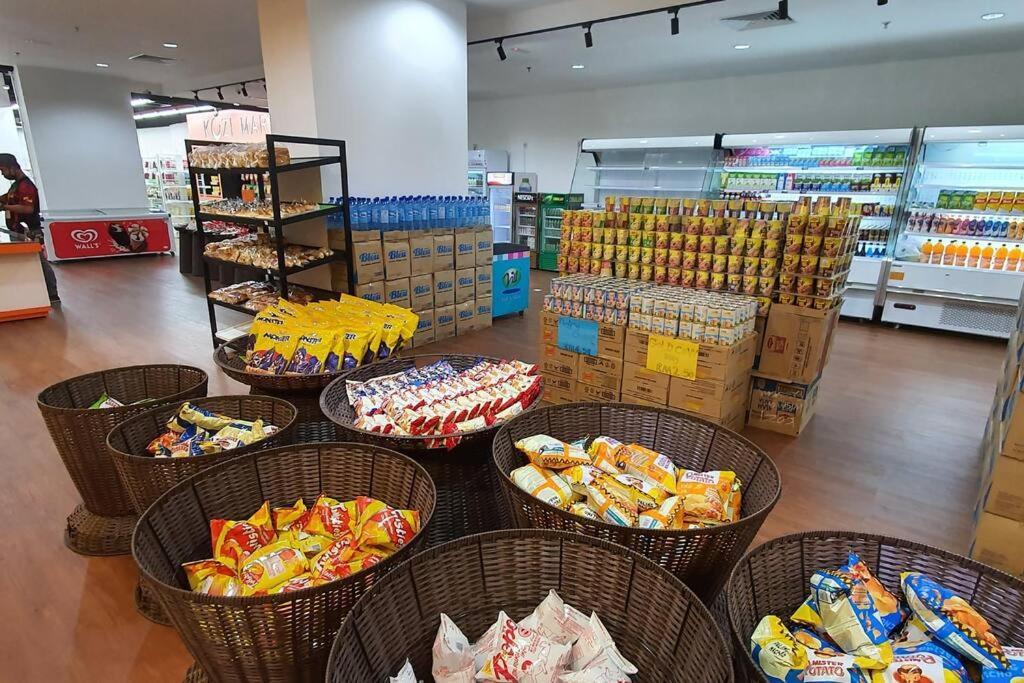 Kozi Square New Sgh Cozy Home 7A كوشنج المظهر الخارجي الصورة