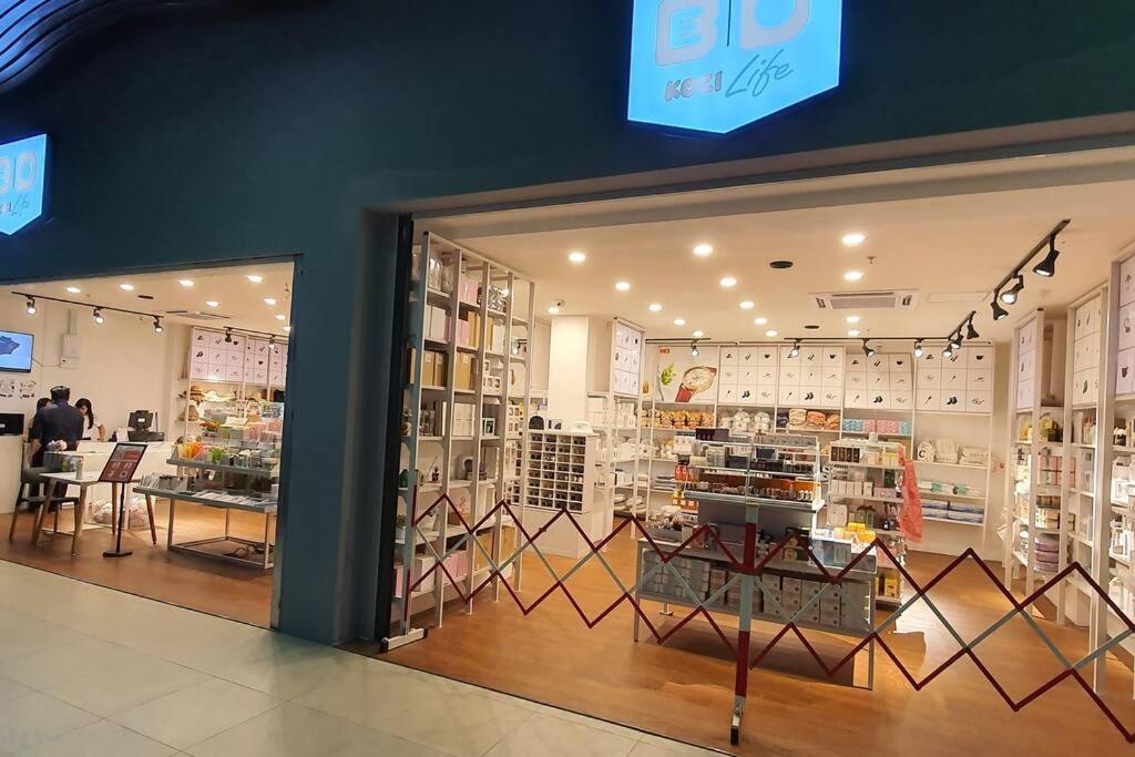 Kozi Square New Sgh Cozy Home 7A كوشنج المظهر الخارجي الصورة